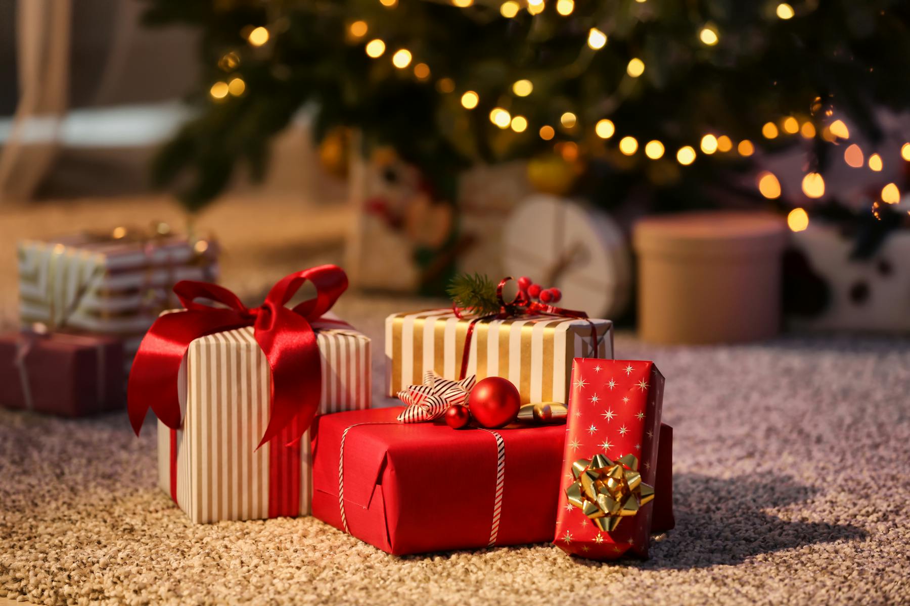 Prepare for Christmas with U'wine: discover a perfect selection of gifts that will make your festive season magical, for a stress-free Christmas.